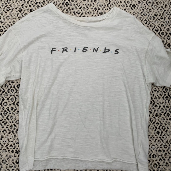 FRIENDS white short sleeve crop - Picture 1 of 2